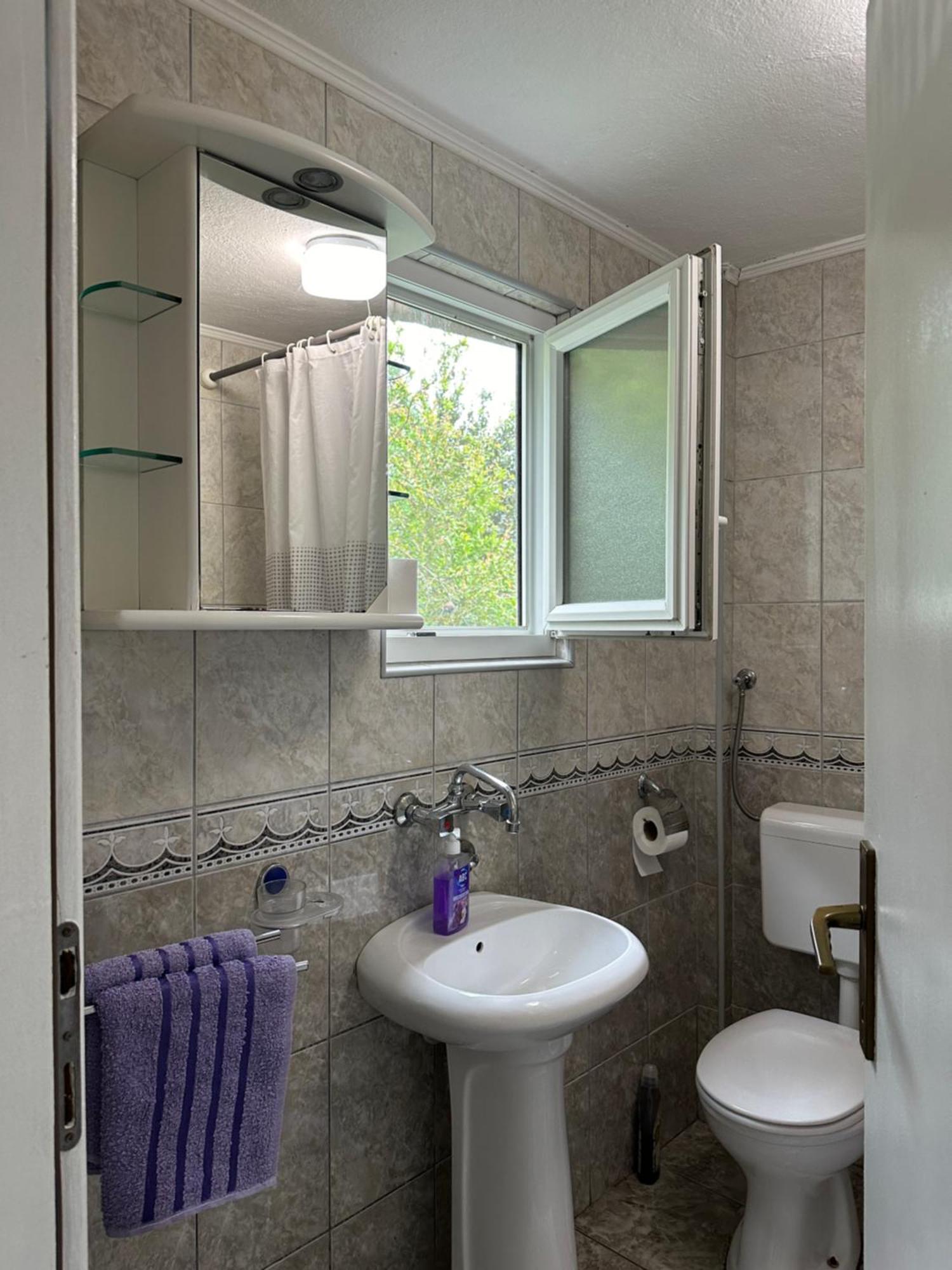 Apartman Nina Risan Exterior photo